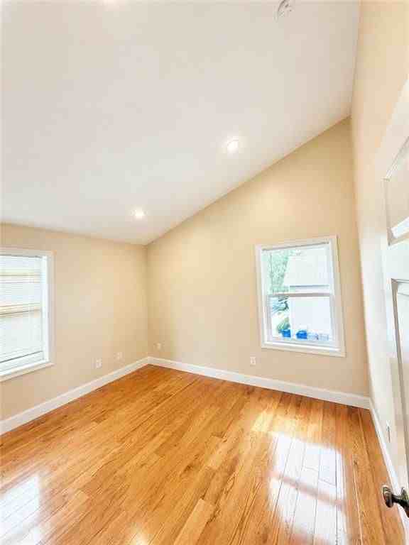 70 Pitman St - Photo 5 of 17