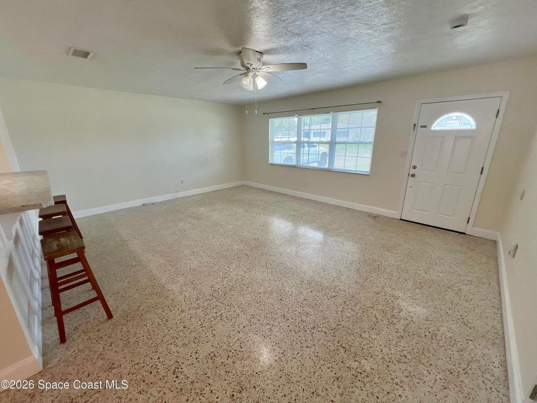 15 Vida Way - Photo 4 of 20