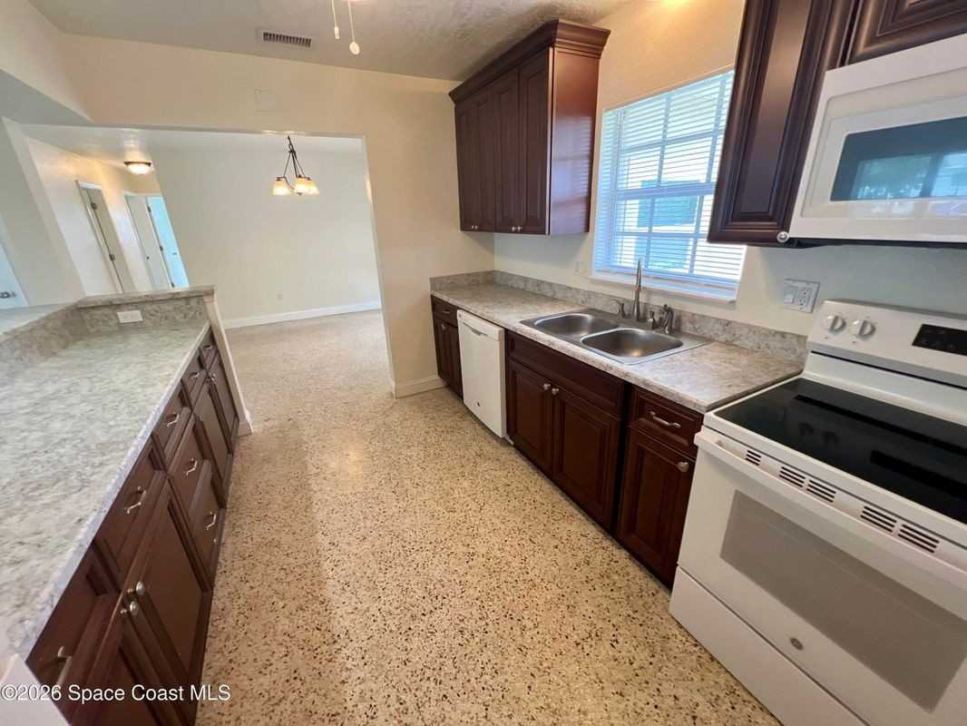 15 Vida Way - Photo 6 of 20
