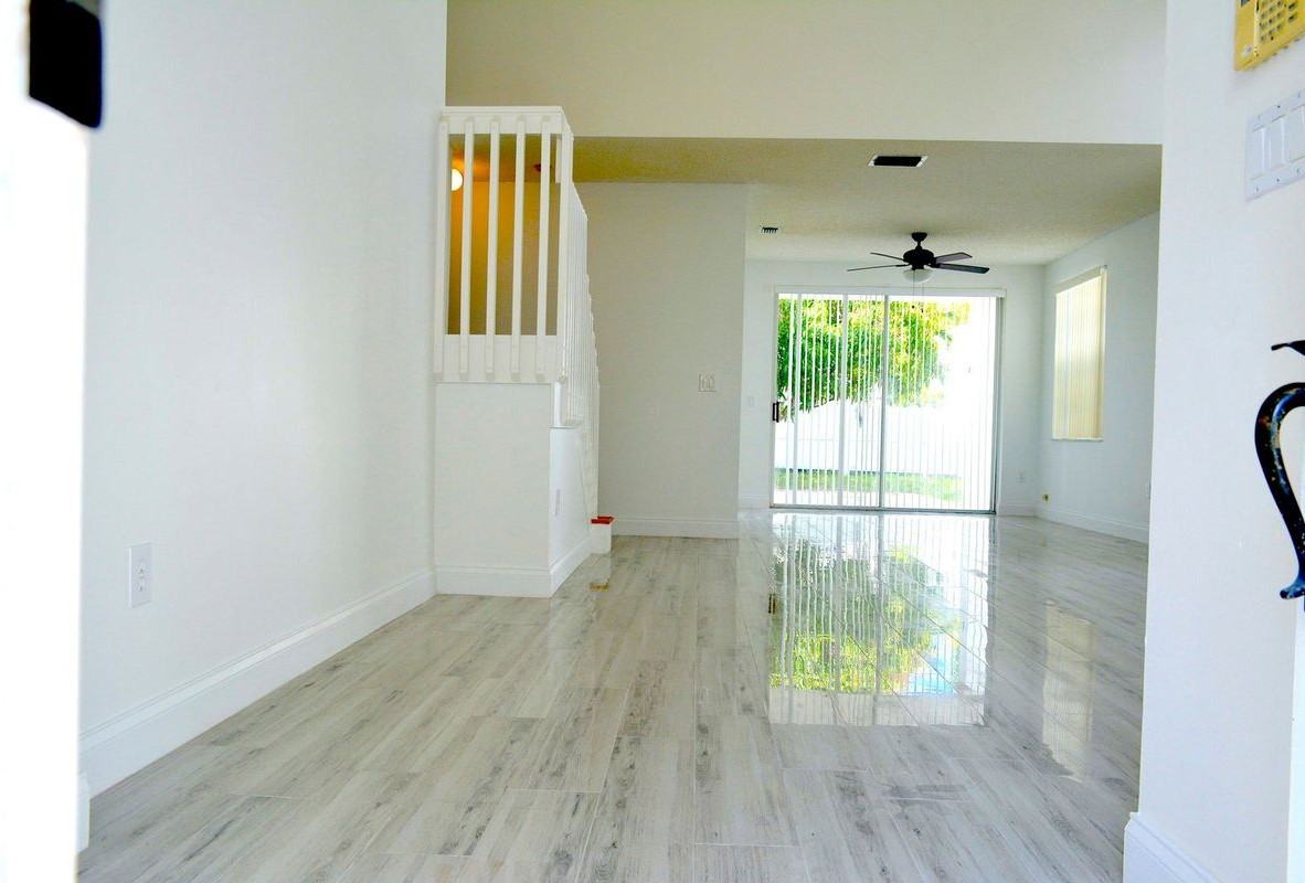 3003 Caffia Way - Photo 2 of 16