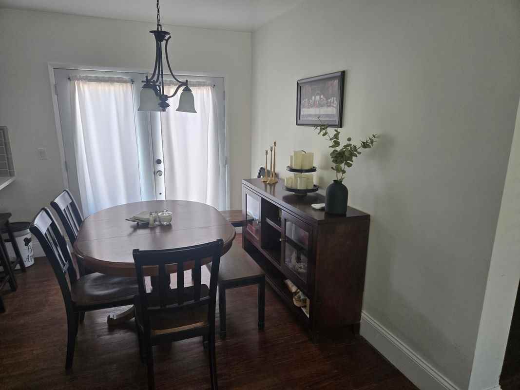 10908 Winchell St - Photo 5 of 27