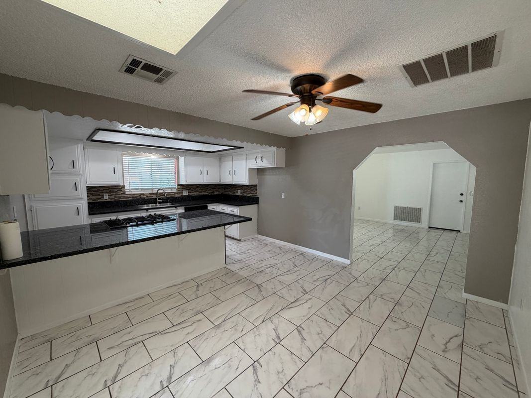 26695 Tellis Pl - Photo 6 of 23