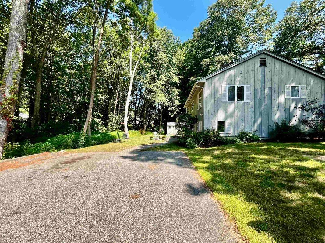 66 Woodland Rd - Photo 3 of 41