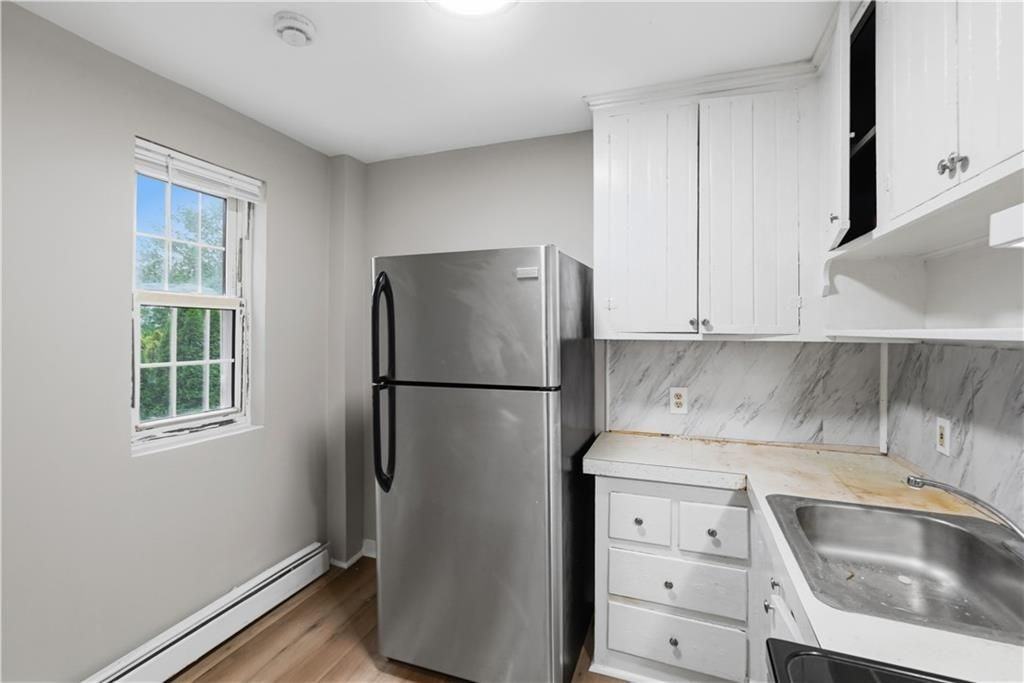 82 Pond St ##3 - Photo 5 of 19