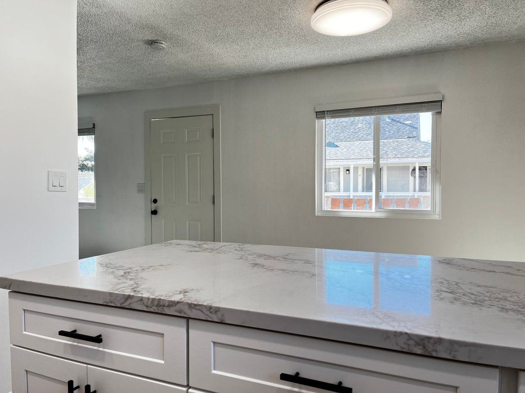7631 Amazon Dr ##4 - Photo 3 of 8
