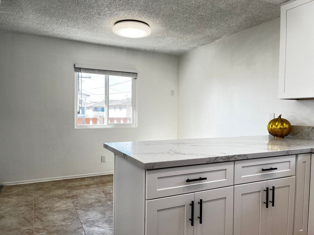 7631 Amazon Dr ##4 - Photo 4 of 8