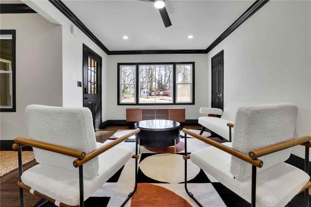 1722 San Gabriel Ave - Photo 4 of 32