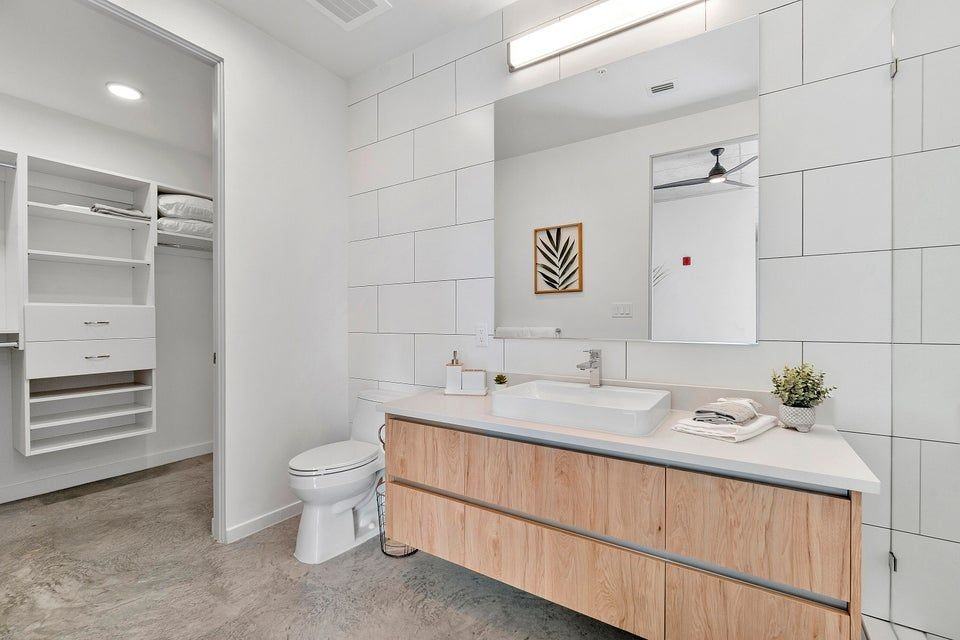 401 Nw 1st Ave ##404 - Photo 5 of 9