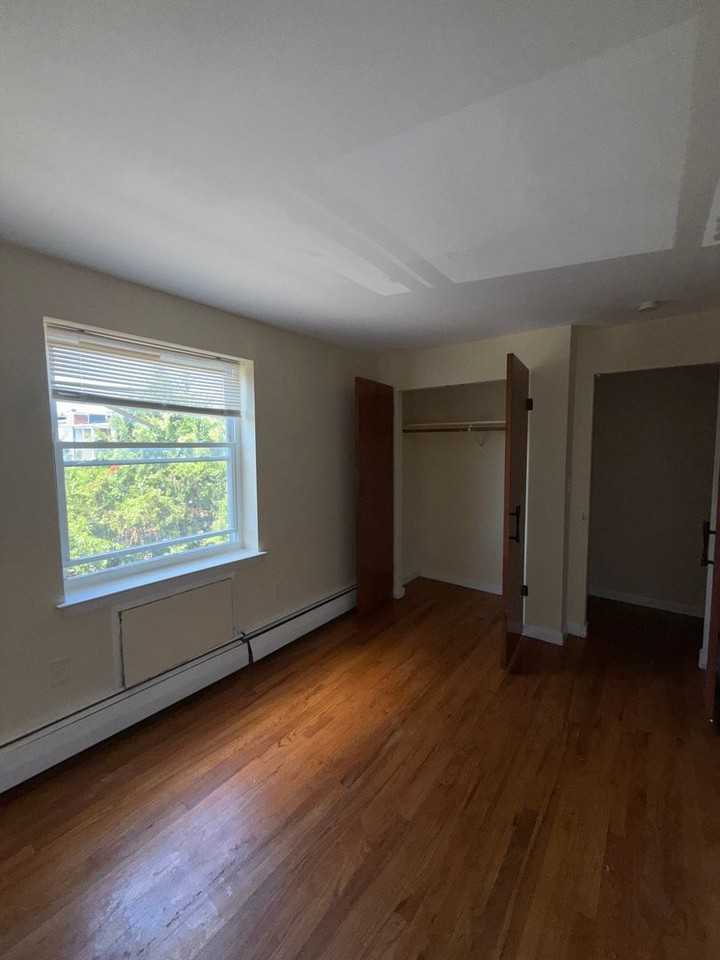 105 Preston St. - Photo 7 of 15