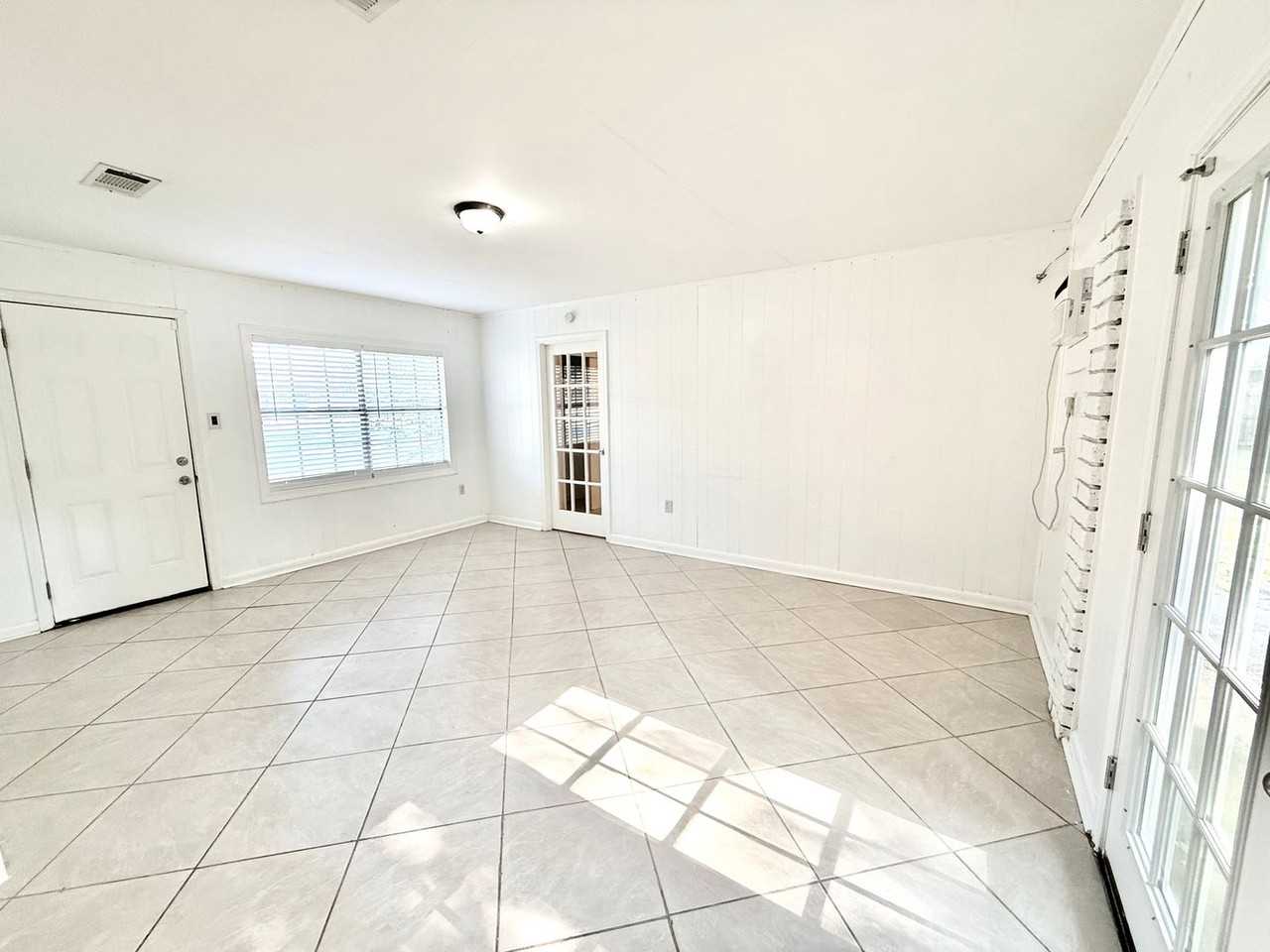 16405 Patton Ave - Photo 6 of 22
