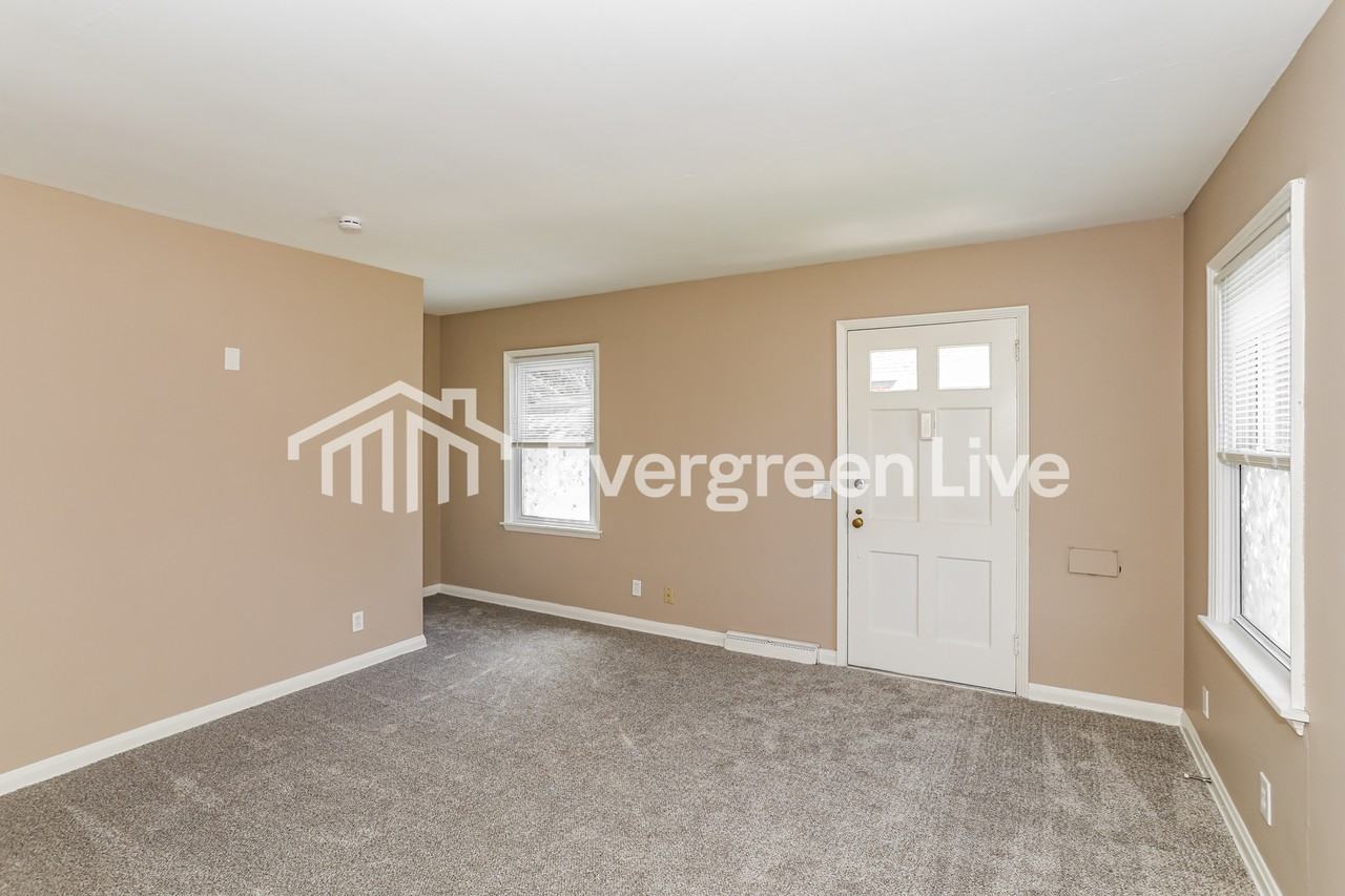 60 Gambier Cir - Photo 3 of 15