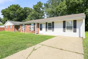 featured image of 61 Miriam Dr