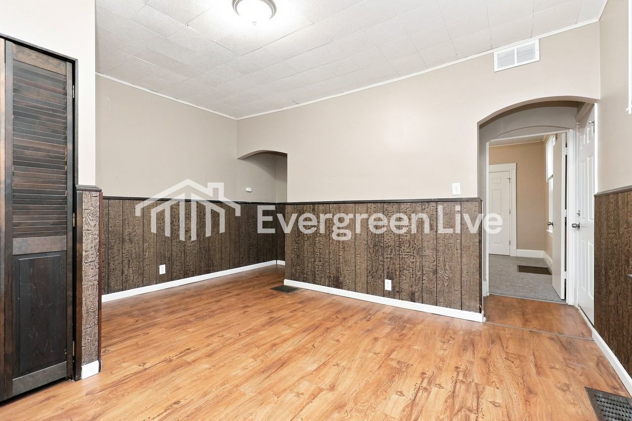 1711 De Armand Ave - Photo 6 of 15