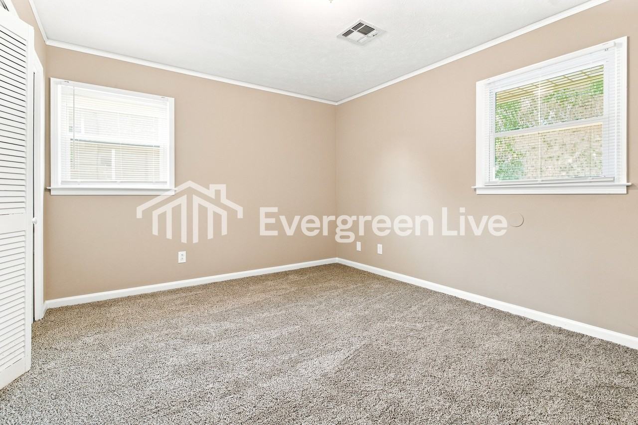 324 Carol Villa Dr - Photo 7 of 15