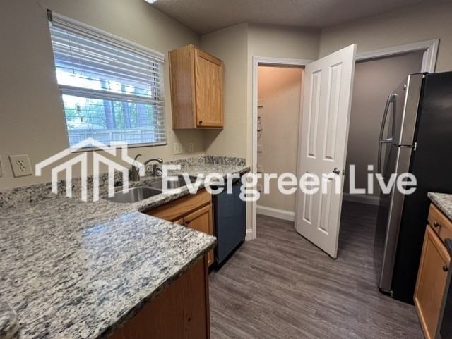 800 Bellflower Cir - Photo 5 of 13