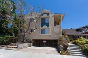 featured image of 3829 Georgia St