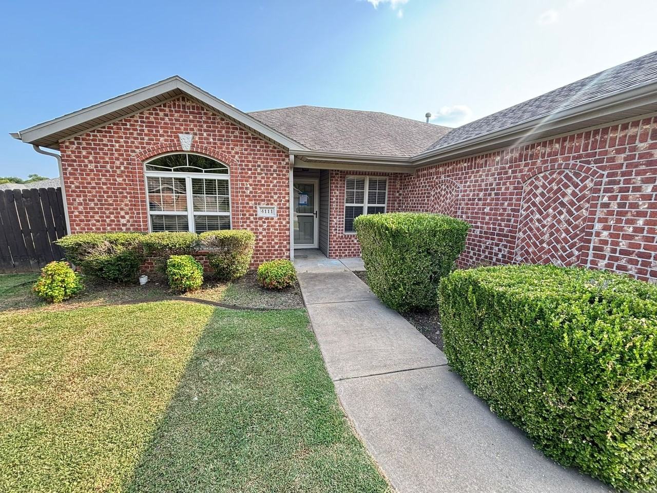 4111 W Mahogany Dr - Photo 3 of 18