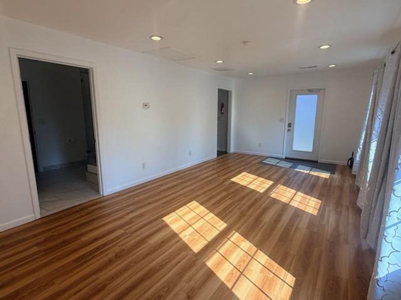 719 Madison St - Photo 6 of 19