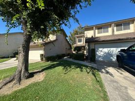 2411 N Bradley St - Photo 1 of 1
