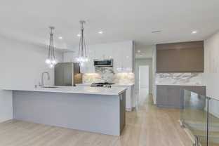 115 Livingstone Ave #UPPER - Photo 1 of 1
