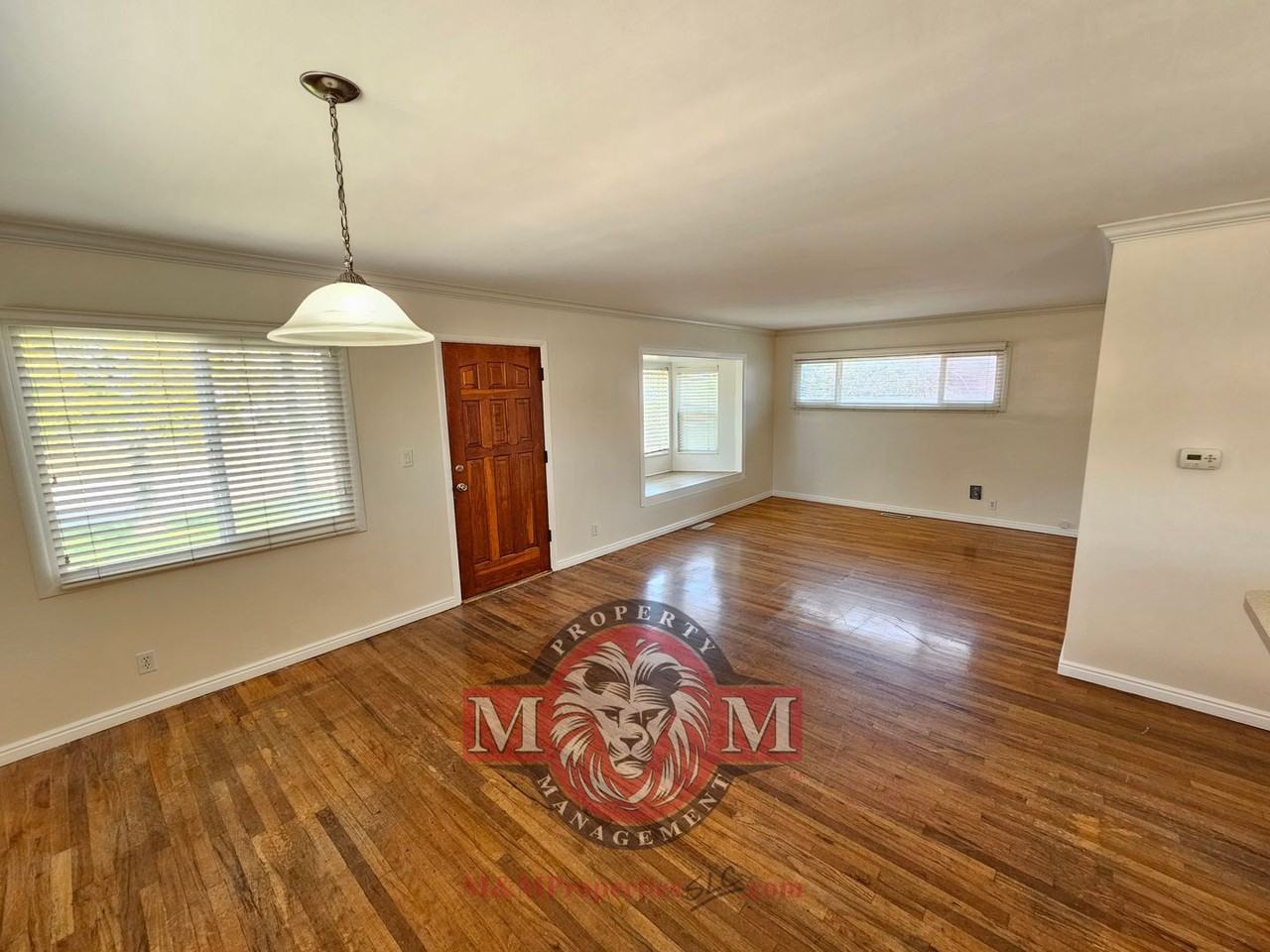 9590 S Amber Ln - Photo 4 of 28