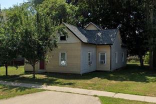 303 W Eureka St - Photo 1 of 1