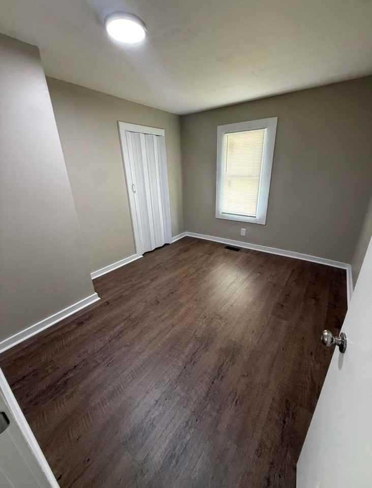 714 Golfview Dr - Photo 5 of 6