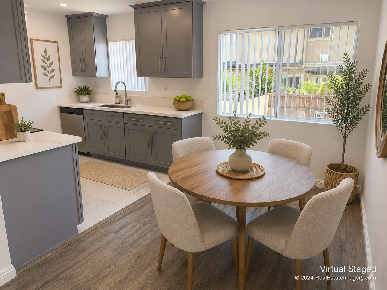 1806 Grant - Photo 2 of 23