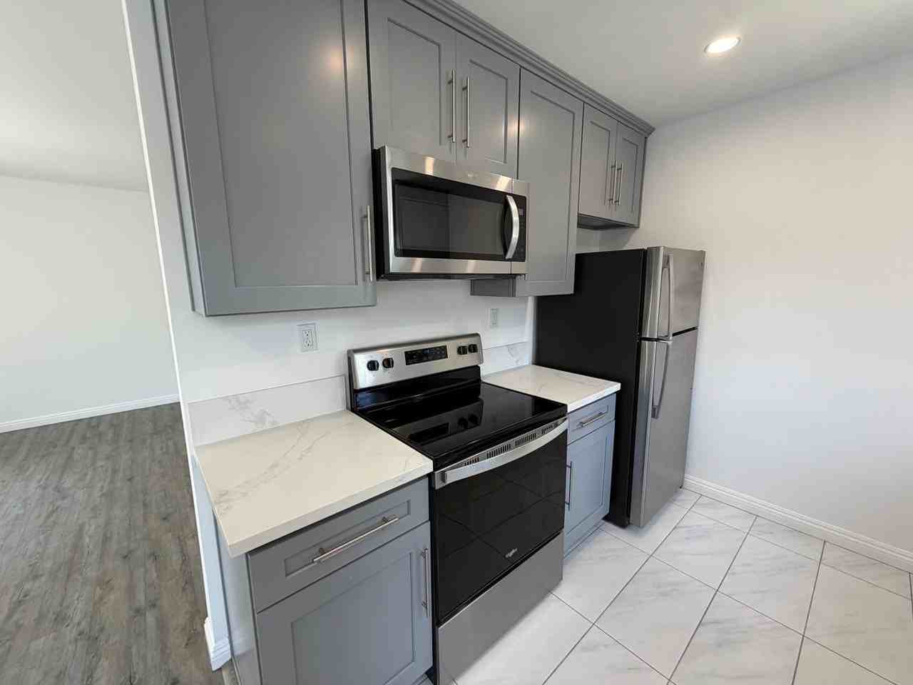 1806 Grant - Photo 5 of 23
