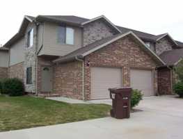featured image of 236 E Erie St
