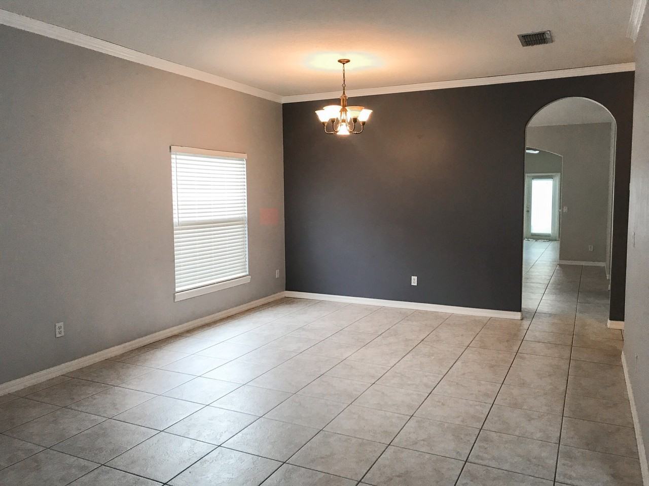 13828 Guildhall Cir - Photo 2 of 13