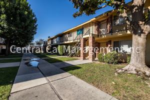 featured image of 5103 Appleblossom Dr