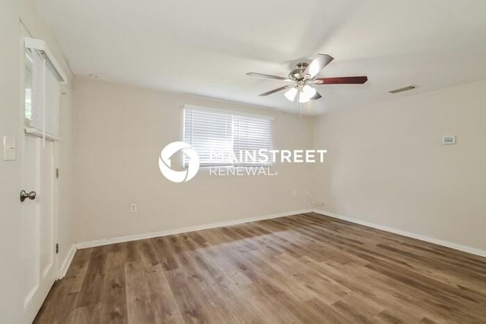 806 W Arizona Ave - Photo 5 of 17
