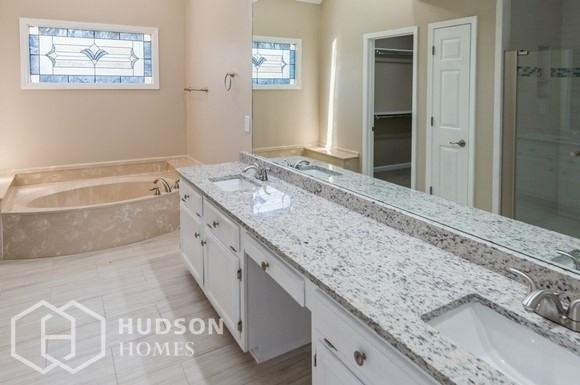 364 Locust Grove Dr - Photo 5 of 18