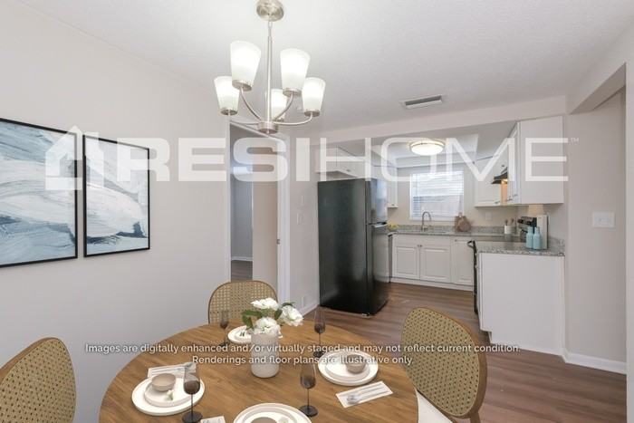 7301 Moravian Dr - Photo 2 of 18