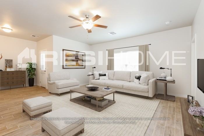 8168 Brighton Ave - Photo 5 of 17