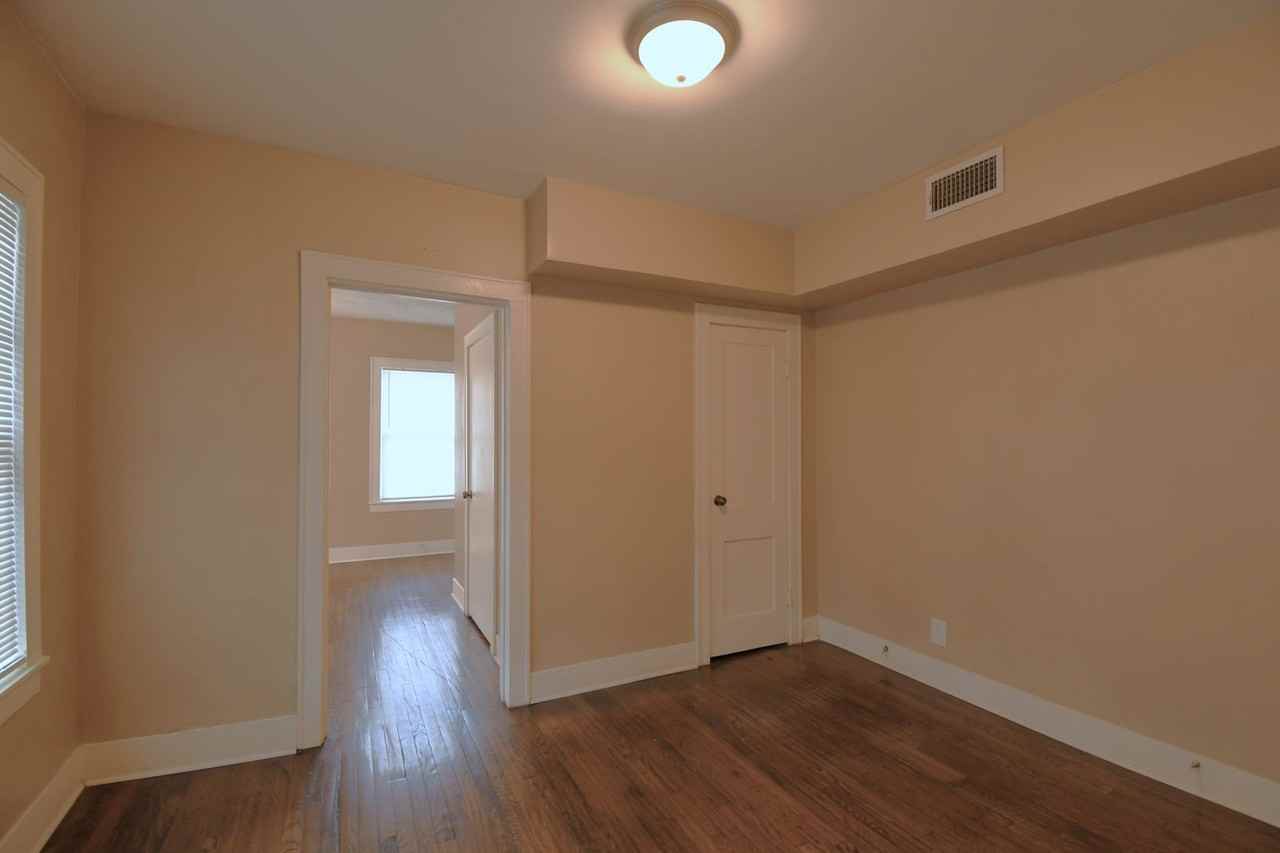 502 S Fannin Ave #101 - Photo 5 of 15