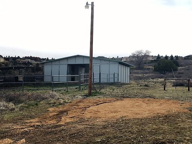 6650 N Harris Dr - Photo 2 of 27