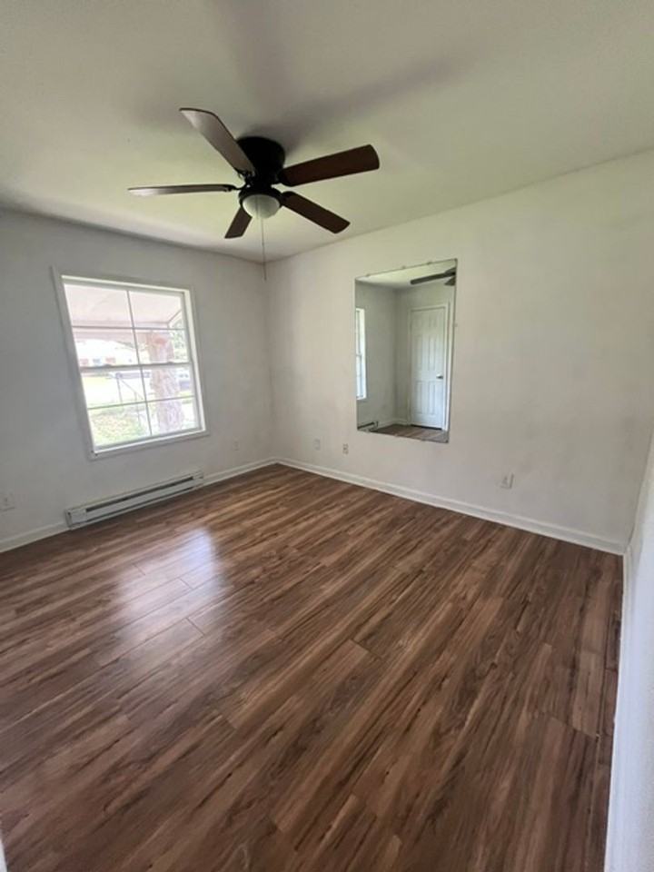 3626 Holts Chapel Rd - Photo 4 of 17