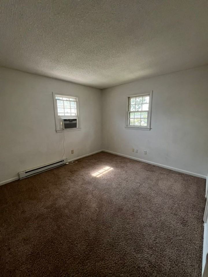 3626 Holts Chapel Rd - Photo 5 of 17