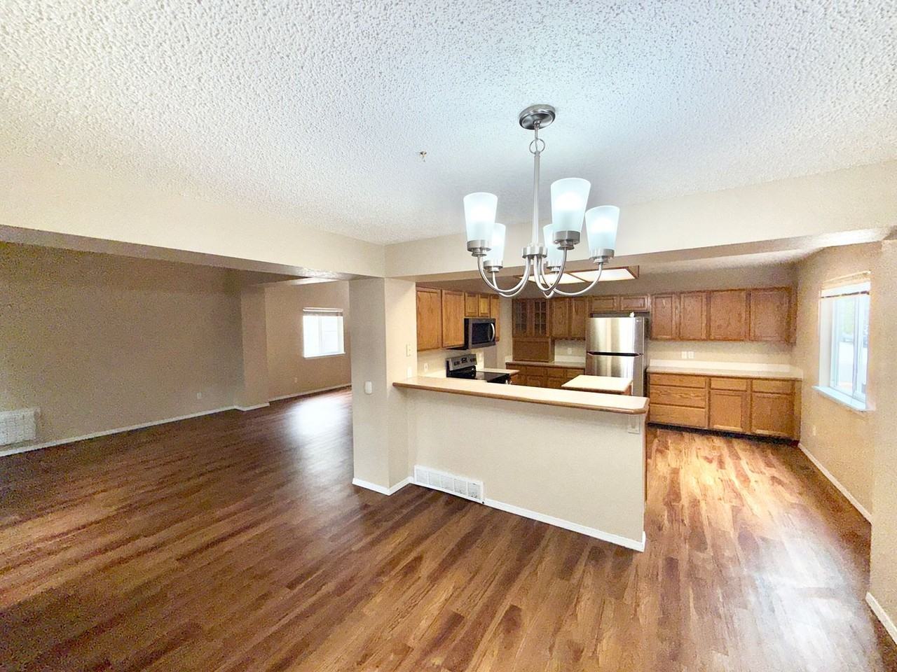 6050 Emma Ln - Photo 4 of 23
