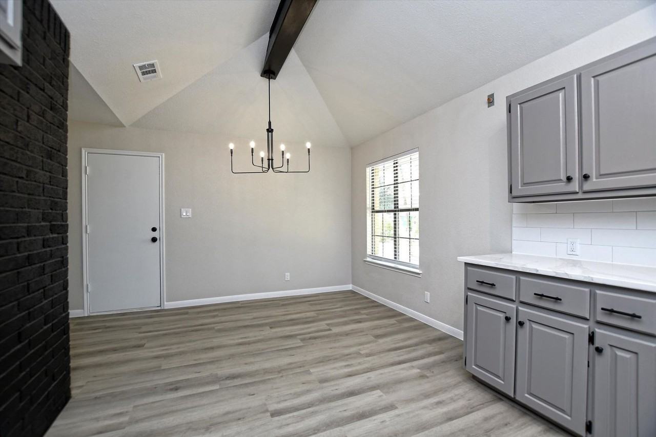 14407 Citron Cv #44 - Photo 2 of 25