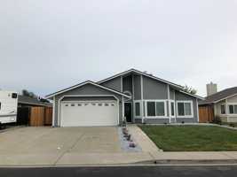 featured image of 1740 Gateway Dr