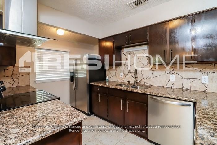 3601 Biscay Dr - Photo 2 of 21