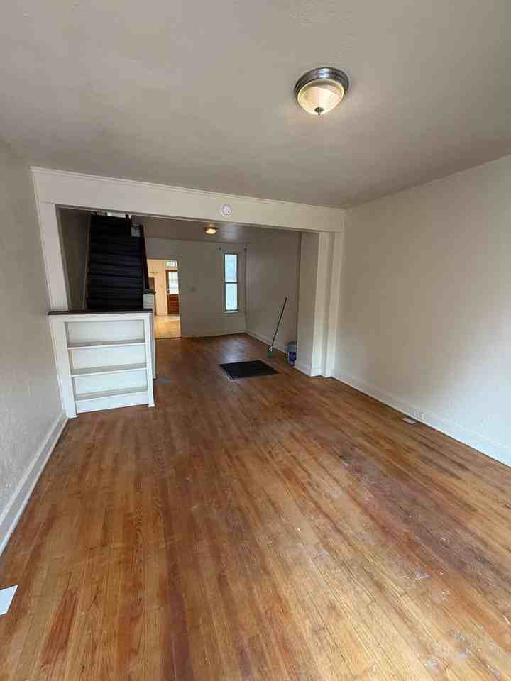 738 Cleveland Ave - Photo 2 of 13