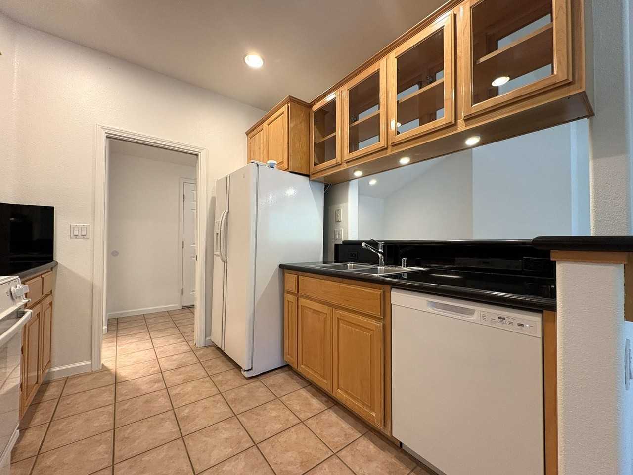 20 Willow Rd #34 - Photo 7 of 20