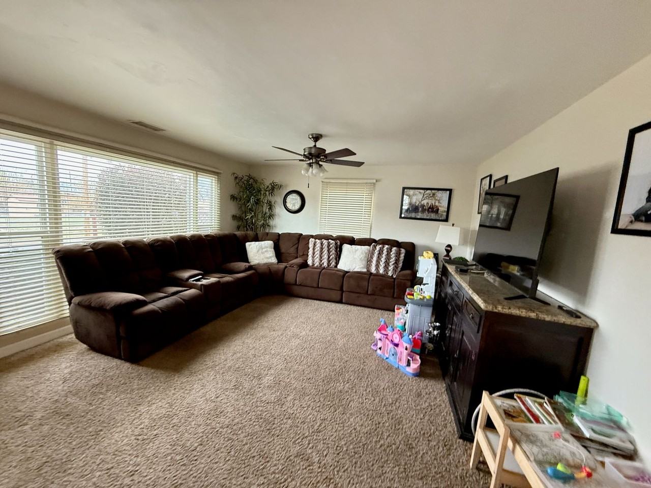859 W Renette Ave - Photo 3 of 13