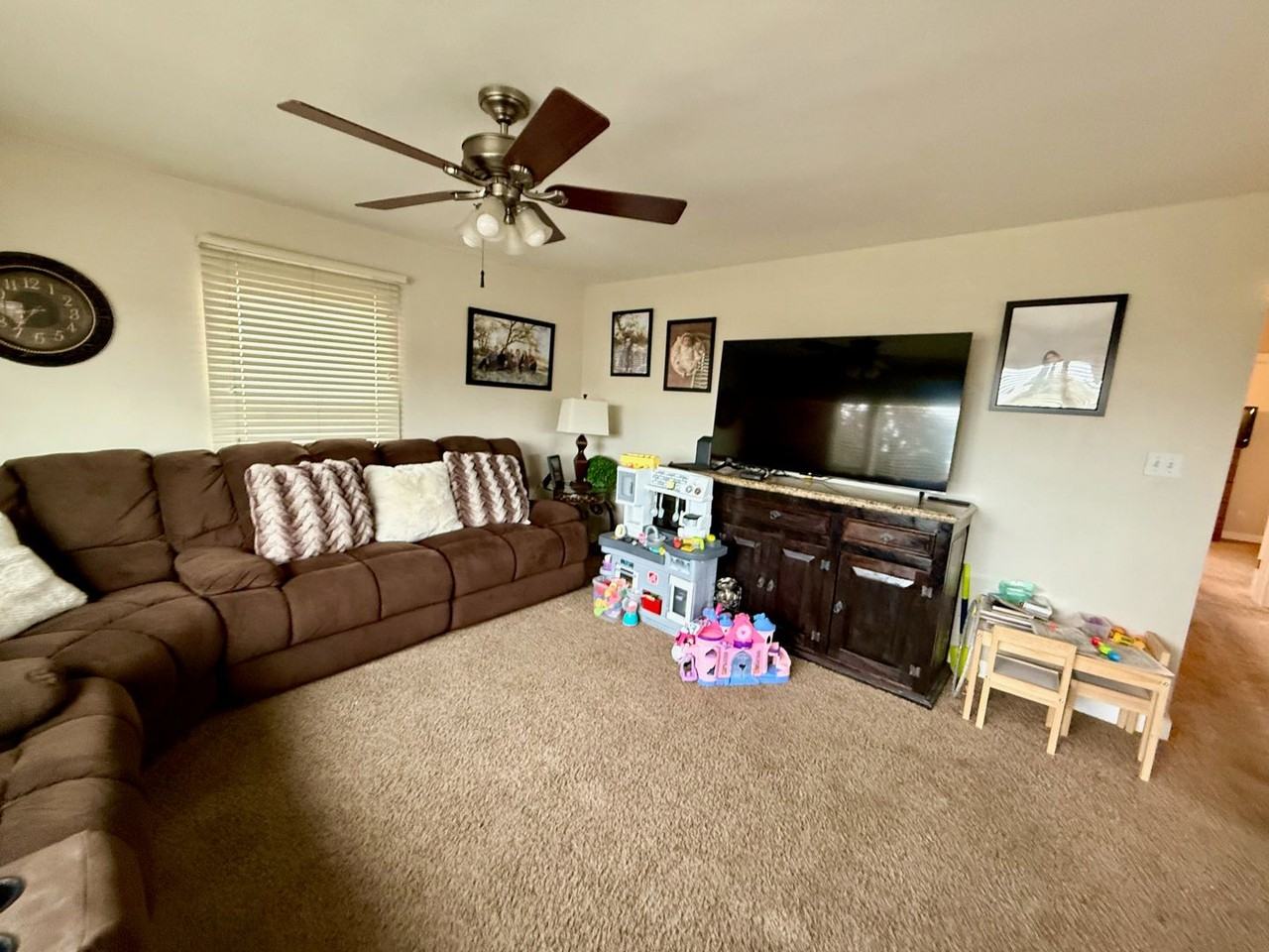 859 W Renette Ave - Photo 4 of 13