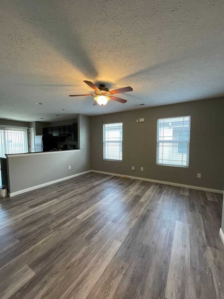 1329 Sourgum Ln - Photo 4 of 19