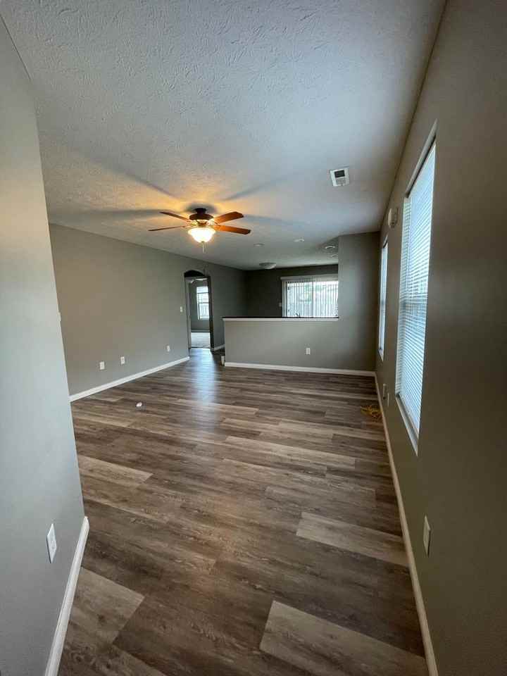 1329 Sourgum Ln - Photo 5 of 19